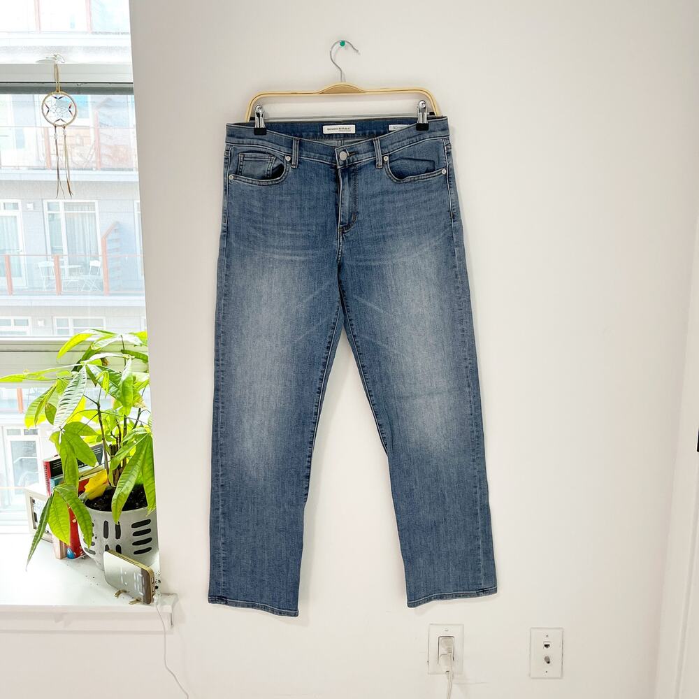 Banana Republic Straight Jeans Size 30